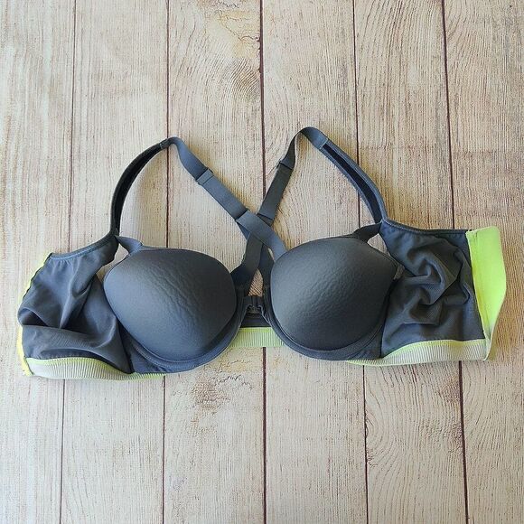 Victoria's Secret VSX Knockout Front Closure Sports Bra - Picture 7 of 11